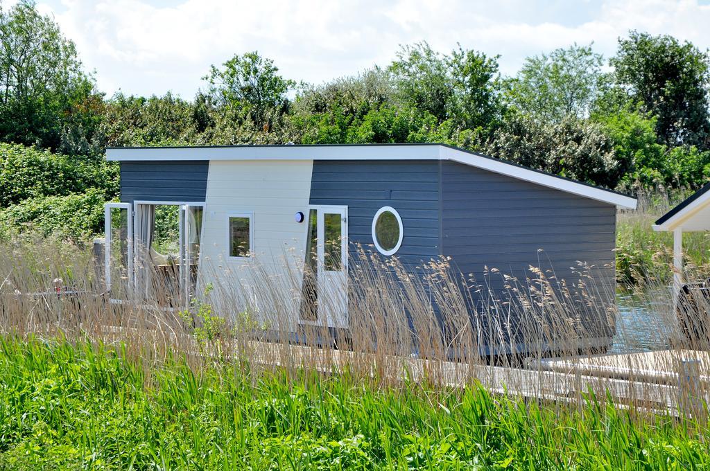 Bestmarine Waterchalets Flevo Marina Lelystad Rum bild