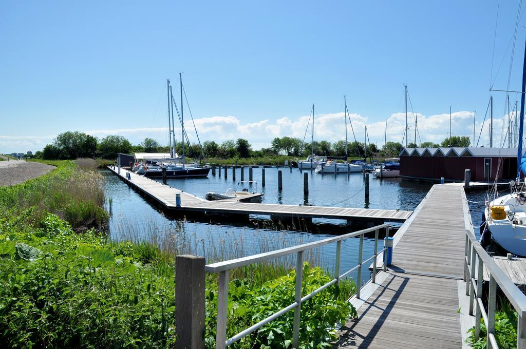 Bestmarine Waterchalets Flevo Marina Lelystad Exteriör bild